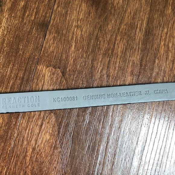 Kenneth Cole belt size XL - Picture 4 of 4